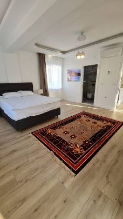 Türk Hamamı ve Barbekülü Şık Villa - Resim #10